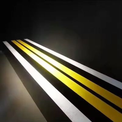 Beli AASHTO M249 Cat penanda jalan termoplastik yang disesuaikan dengan kandungan manik kaca 0-30% pembuatan online