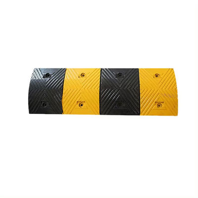 Beli ISO Road Rubber Hump Kekuatan Baik Hitam Kuning Kecepatan Bump Untuk Jalan Raya pembuatan online