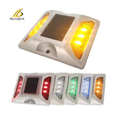 Beli Daya Surya LED Road Stud Tahan Cuaca Untuk Keamanan Jalan pembuatan online